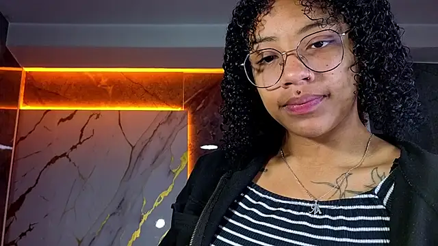 Violeth b online show from 10/27/25, 12:42