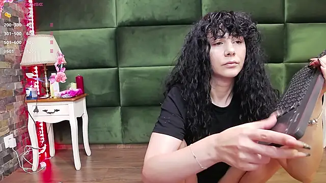 Snapshot of SelenSummer chatting on 11/14/25, 07:56 SelenSummer online show from 11/14/25, 07:56