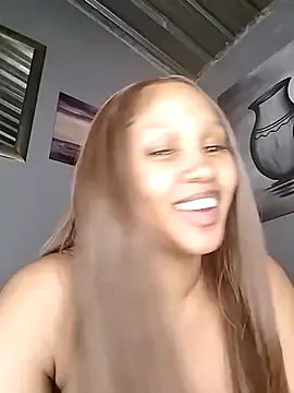 Snapshot of Sego_TeeTee chatting on 08/01/26, 10:41 Sego TeeTee online show from 08/01/26, 10:41