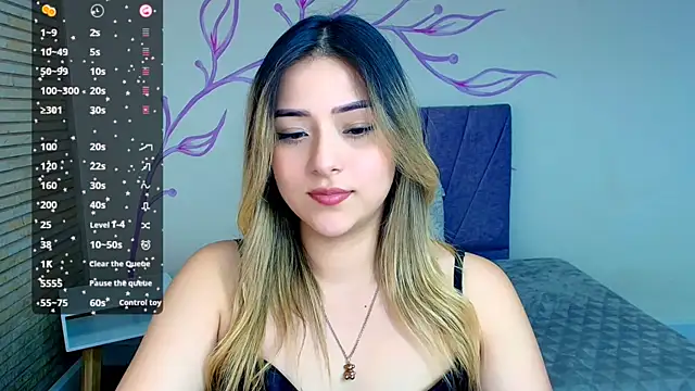 DahliaMoore online show from 12/17/24, 03:39