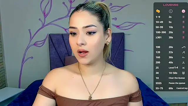 DahliaMoore online show from 01/18/25, 07:37