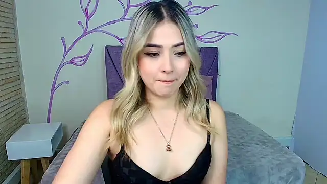 DahliaMoore online show from 02/13/25, 07:52