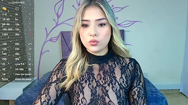 DahliaMoore online show from 02/22/25, 11:24
