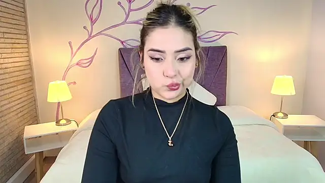 DahliaMoore online show from 03/11/25, 11:04