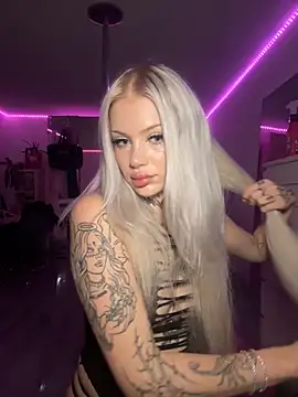 Julamayana online show from 09/26/25, 10:36