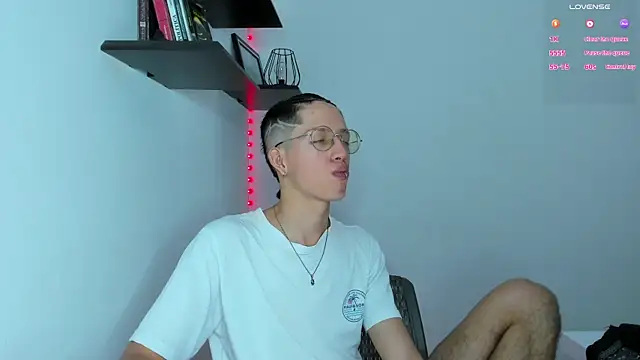 manu vera online show from 01/10/25, 08:04
