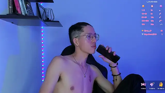 manu vera online show from 01/15/25, 02:06