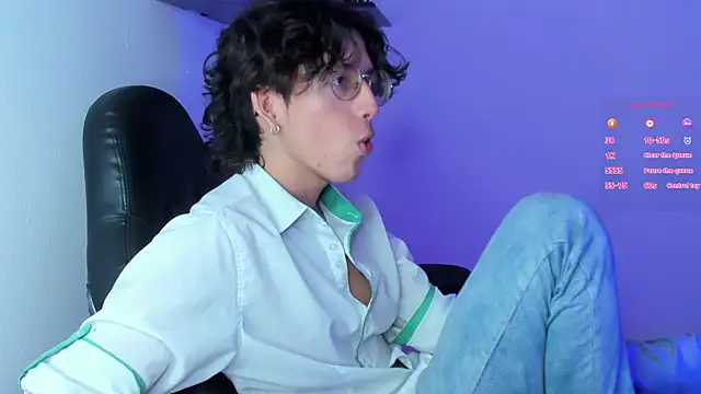 manu vera online show from 03/01/25, 10:53