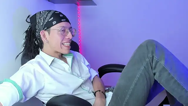 manu vera online show from 03/16/25, 11:14