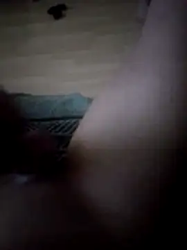 Snapshot of auxer808 chatting on 12/14/25, 07:14 auxer808 online show from 12/14/25, 07:14