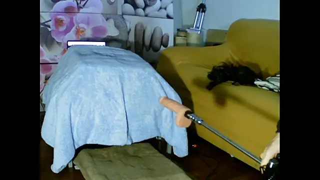 Snapshot of perro-de-katty chatting on 10/07/25, 08:06 perro-de-katty online show from 10/07/25, 08:06