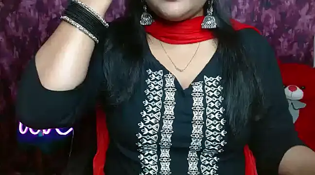 Naughty Ayesha1 online show from 12/12/24, 06:03