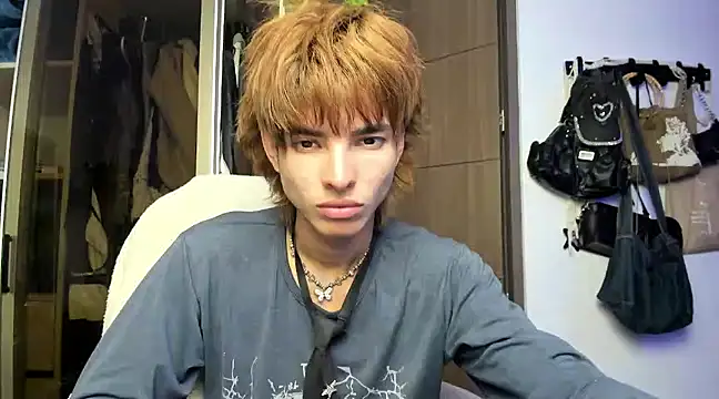 santy-kitty online show from 01/30/25, 02:16