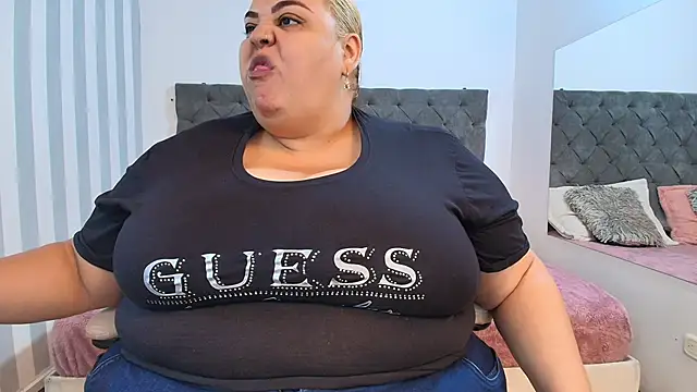 Alisson am online show from 12/31/24, 11:42