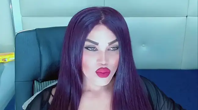 NathaliaCross online show from 01/05/25, 11:55