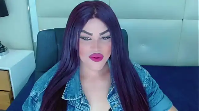 NathaliaCross online show from 01/10/25, 08:04