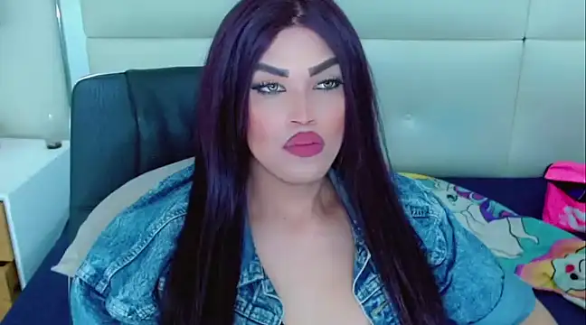 NathaliaCross online show from 01/11/25, 02:09