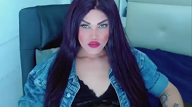 NathaliaCross online show from 01/12/25, 06:38
