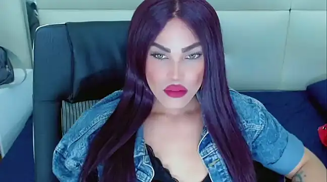 NathaliaCross online show from 01/16/25, 06:27