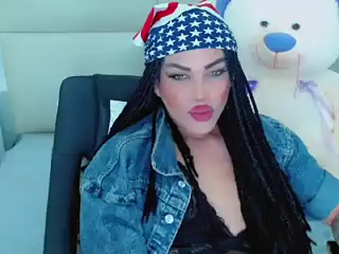 NathaliaCross online show from 02/04/25, 10:24