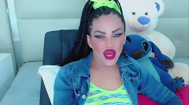NathaliaCross online show from 02/11/25, 11:01