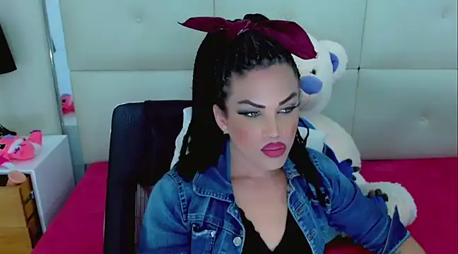 NathaliaCross online show from 03/07/25, 08:13