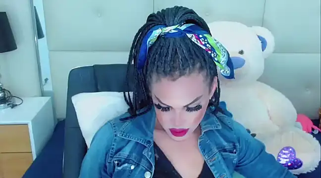 NathaliaCross online show from 03/10/25, 08:23
