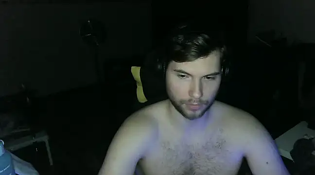 Snapshot of Ironman220 chatting on 01/18/25, 11:33 Ironman220 online show from 01/18/25, 11:33