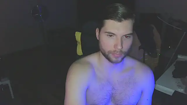 Snapshot of Ironman220 chatting on 03/09/25, 06:54 Ironman220 online show from 03/09/25, 06:54