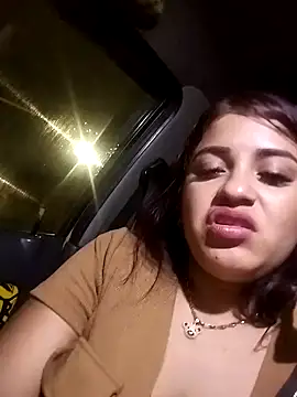 perlita05 online show from 01/15/25, 09:13