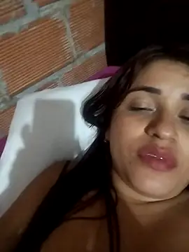 perlita05 online show from 01/25/25, 08:10