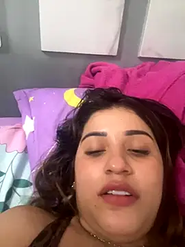 Snapshot of perlita05 chatting on 12/05/25, 08:16 perlita05 online show from 12/05/25, 08:16