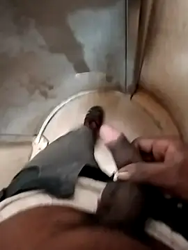 Snapshot of gwadaa9 chatting on 01/29/25, 07:36 gwadaa9 online show from 01/29/25, 07:36