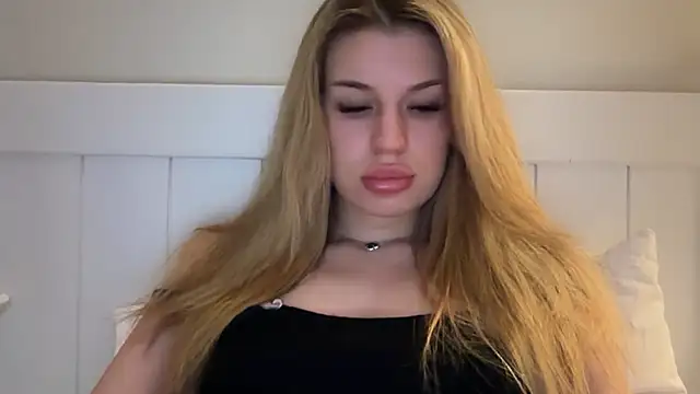Snapshot of Your_Jessy chatting on 01/07/26, 08:22 Your Jessy online show from 01/07/26, 08:22