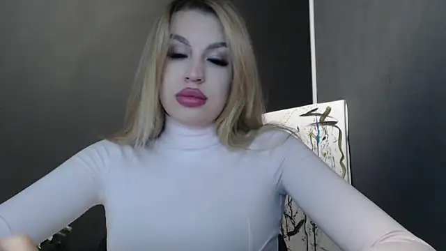 Snapshot of Your_Jessy chatting on 04/08/26, 01:11 Your Jessy online show from 04/08/26, 01:11