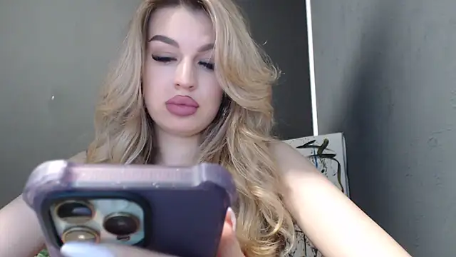 Snapshot of Your_Jessy chatting on 06/03/26, 01:14 Your Jessy online show from 06/03/26, 01:14