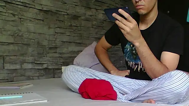 Snapshot of Sexylatin64 chatting on 04/18/26, 12:53 Sexylatin64 online show from 04/18/26, 12:53