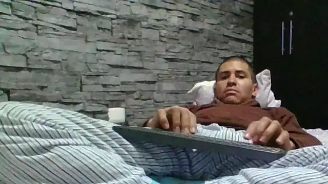 Snapshot of Sexylatin64 chatting on 06/08/26, 01:28 Sexylatin64 online show from 06/08/26, 01:28