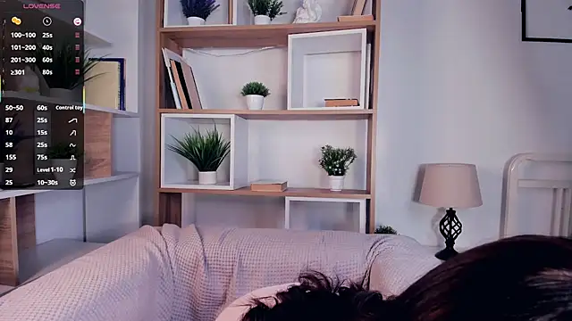 MichelleeRossf online show from 03/09/25, 06:28