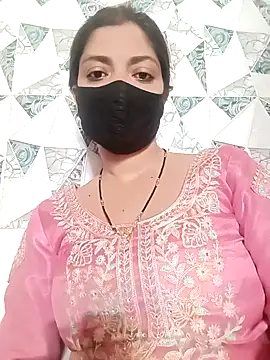 Snapshot of Mahi_Baby25 chatting on 09/17/25, 09:55 Mahi Baby25 online show from 09/17/25, 09:55