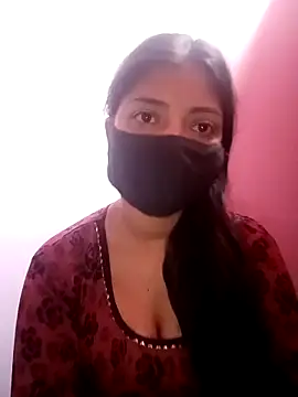 Snapshot of Mahi_Baby25 chatting on 10/19/25, 02:45 Mahi Baby25 online show from 10/19/25, 02:45