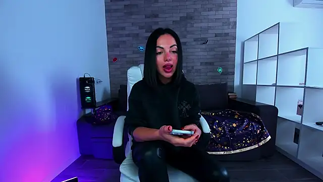 Snapshot of AddictedSabi chatting on 10/05/25, 10:35 AddictedSabi online show from 10/05/25, 10:35