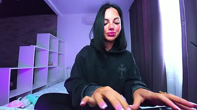 Snapshot of AddictedSabi chatting on 10/19/25, 07:20 AddictedSabi online show from 10/19/25, 07:20