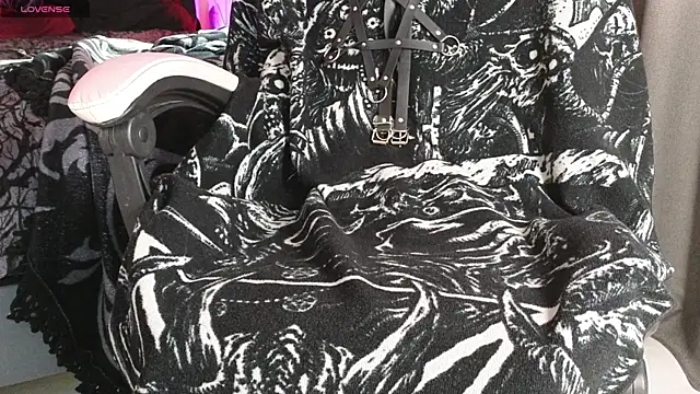 Devil s bride online show from 05/11/26, 04:04