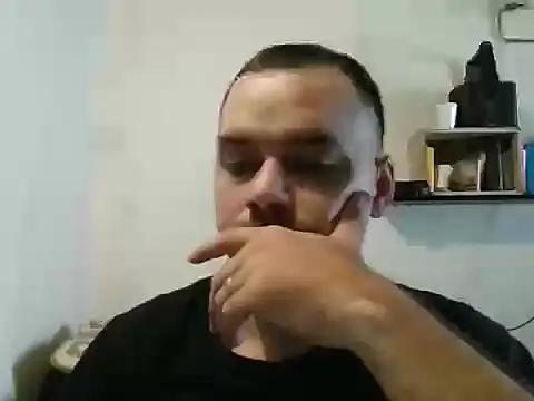 Snapshot of Lolosalvage83 chatting on 01/11/25, 01:11 Lolosalvage83 online show from 01/11/25, 01:11
