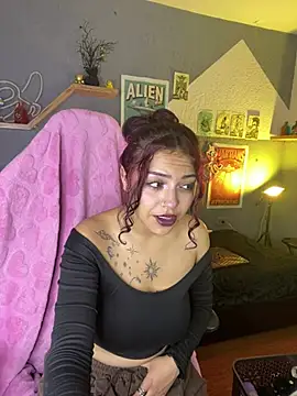 Liittleluaa  online show from 02/12/25, 12:01