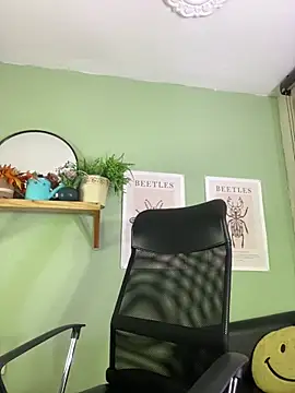 Liittleluaa  online show from 03/14/25, 11:34