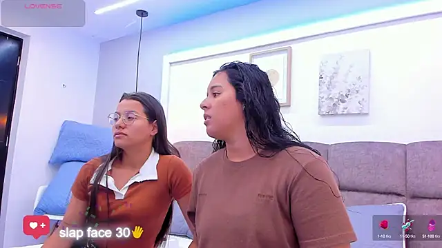 Snapshot of Dilan_y_Mia chatting on 03/18/25, 12:47 Dilan y Mia online show from 03/18/25, 12:47