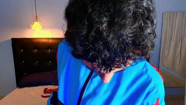 Lobo 17  online show from 12/20/24, 03:47