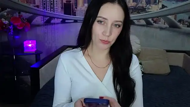 MonikaSweetXXX online show from 03/18/25, 12:05